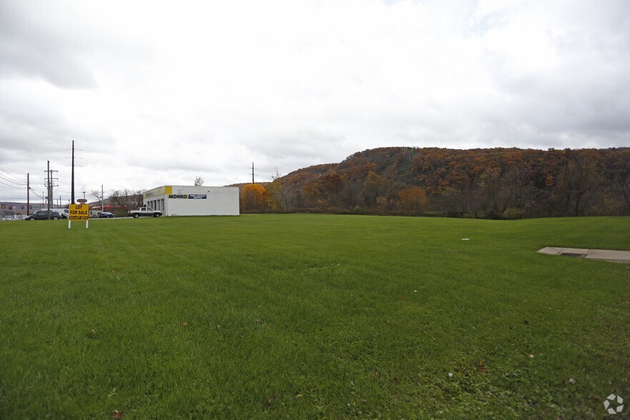 More Photos Of 534 Allegheny Blvd, Franklin General Retail For Lease