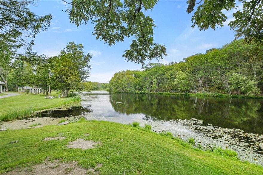 More Photos Of 64 White Dr, Milan Specialty For Sale