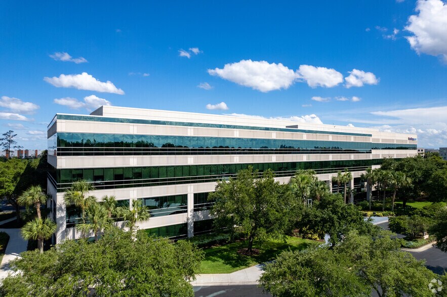More Photos Of 8403 Southpark Cir, Orlando Office For Lease