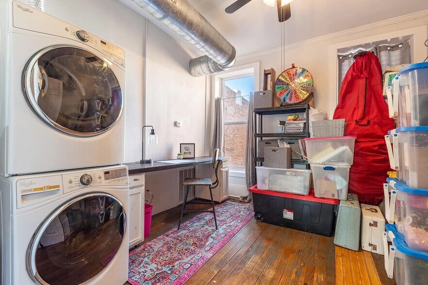 More Photos Of 506 Flynn St, Alva Storefront Retail Residential For Sale