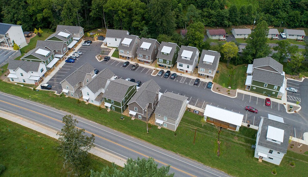 More Photos Of 4616 Little Savannah Rd, Cullowhee Apartments For Sale
