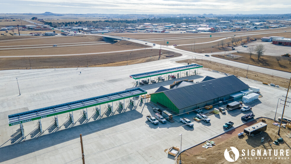 More Photos Of 400 N Garner Lake Rd, Gillette Land For Sale