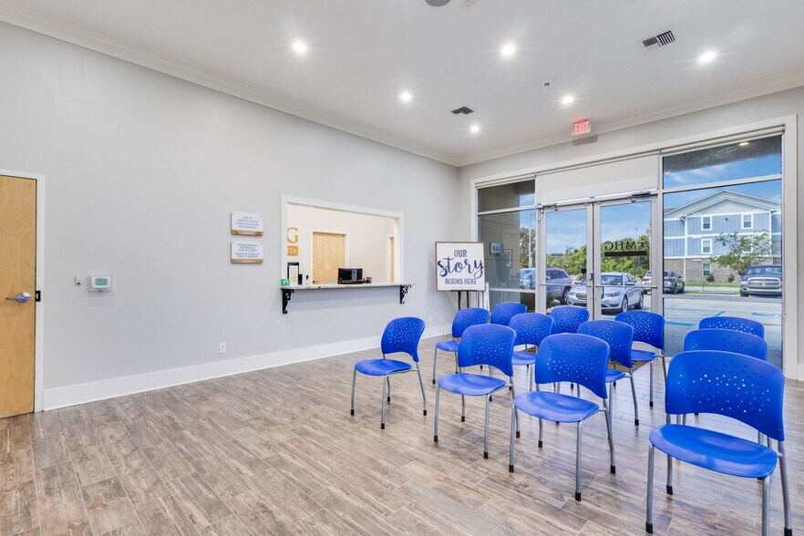 More Photos Of 307 Alcide Dominique Dr, Lafayette Office For Sale