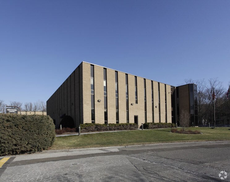 Primary Photo Of 6 Riverbend Dr S, Stamford Office For Lease