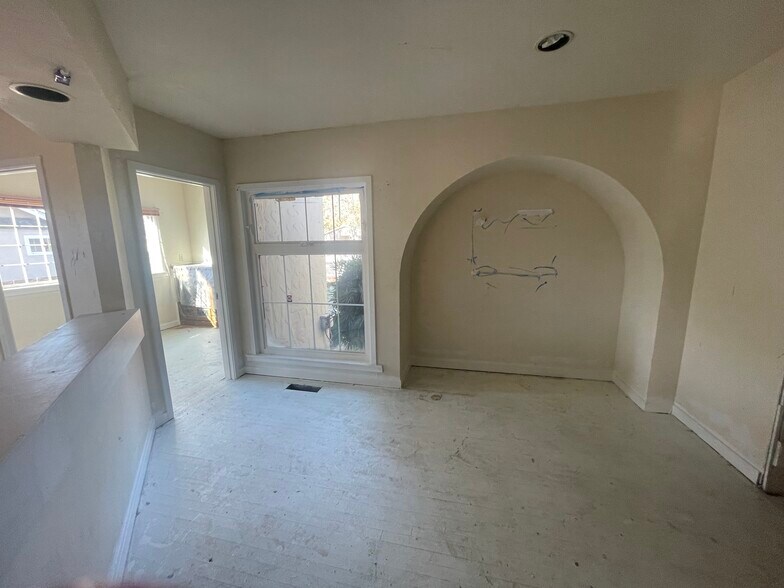 More Photos Of 2890 Concord Blvd, Concord Medical For Sale
