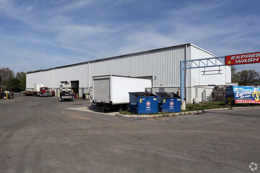 Primary Photo Of 3344 Market St, Aston Light Distribution For Lease