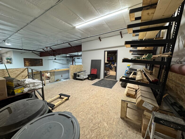 More Photos Of 645 Sandpiper Trl, Cottage Grove Warehouse For Sale