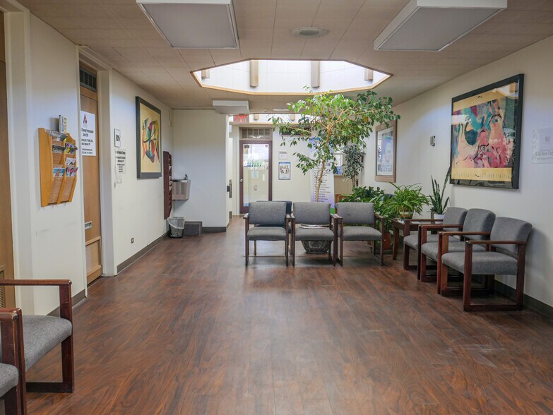 More Photos Of 8850 W 58th Ave, Arvada Medical For Lease