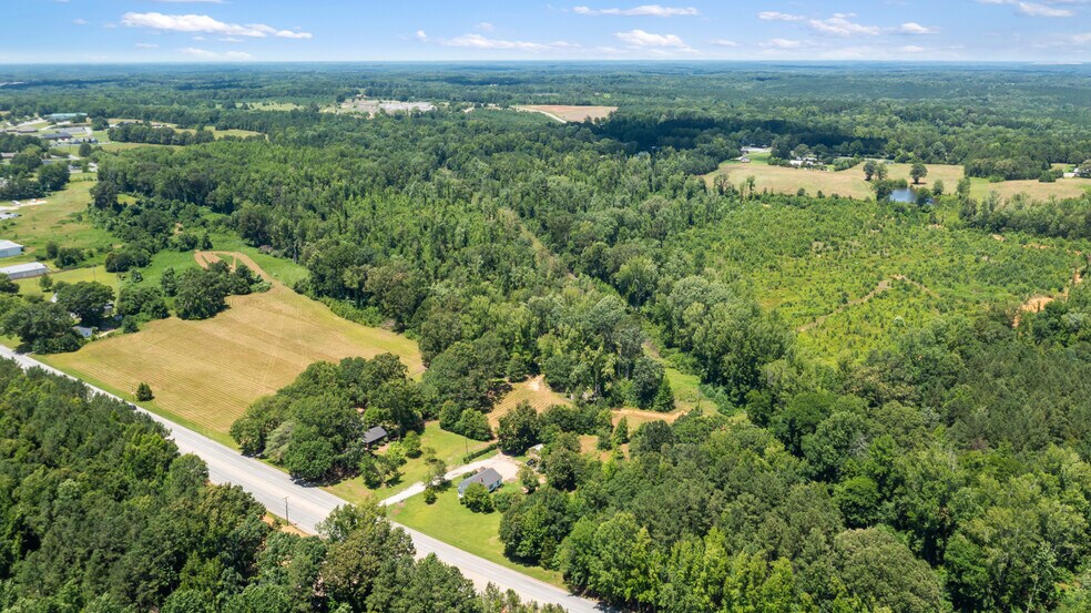 More Photos Of 23425 US Highway 76, Clinton Land For Sale