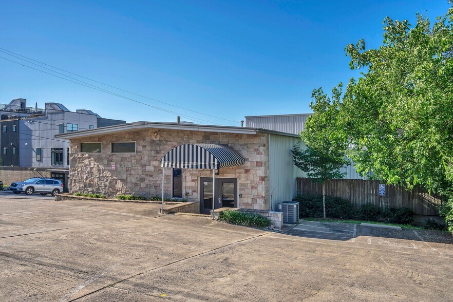 More Photos Of 622 Hamilton Ave, Nashville Loft Creative Space For Lease