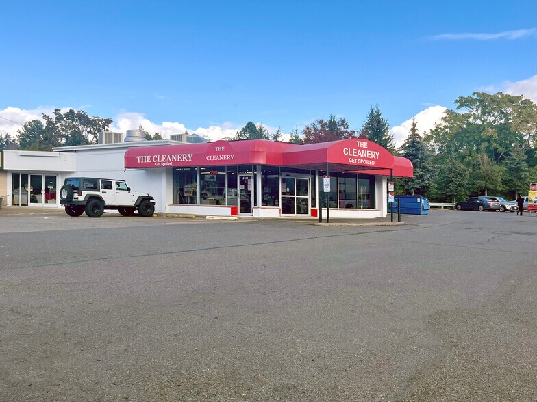More Photos Of 3404-3410 Commercial St SE, Salem Freestanding For Sale