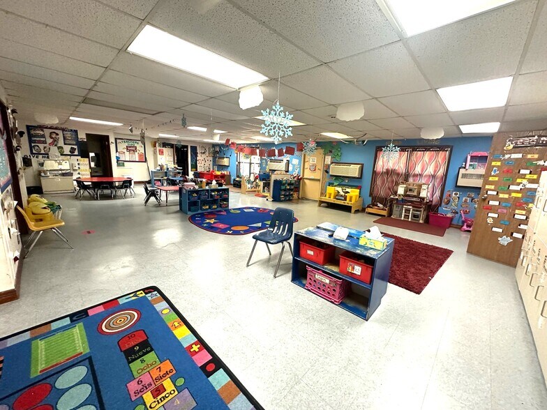 More Photos Of 2210 Kelly Blvd, Carrollton Daycare Center For Sale