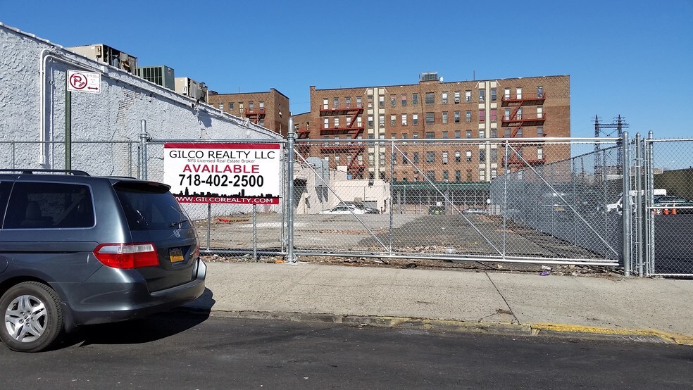 More Photos Of 1071 Home St, Bronx Land For Lease