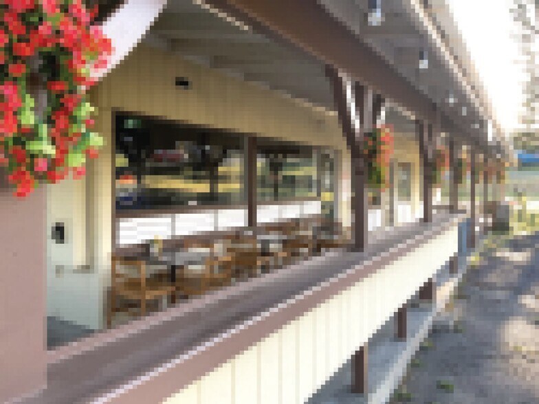 More Photos Of 95-5673 Mamalahoa, Naalehu Restaurant For Sale