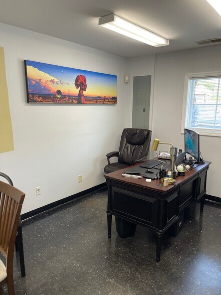 More Photos Of 1478 HWY 17 North, Mt Pleasant, SC 29464, Mount Pleasant Auto Repair For Lease