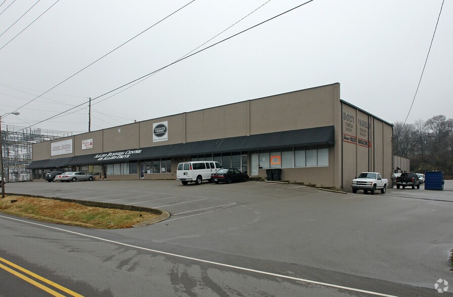 More Photos Of 478 Allied Dr, Nashville Distribution For Lease