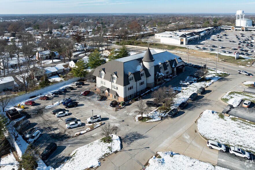 More Photos Of 15480 Clayton Rd, Ballwin Office For Sale