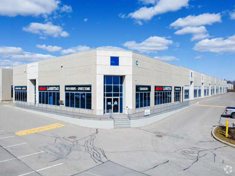 Primary Photo Of 2501 Rutherford Rd, Vaughan Light Distribution For Lease