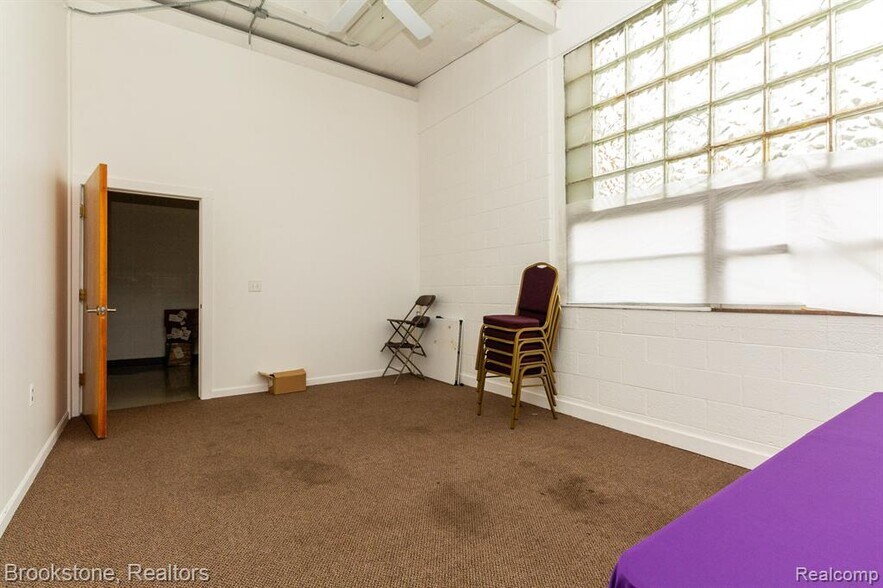 More Photos Of 22021 Memphis Ave, Warren Lodge Meeting Hall For Sale