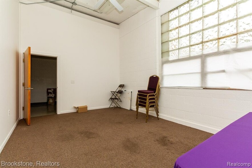 More Photos Of 22021 Memphis Ave, Warren Lodge Meeting Hall For Sale