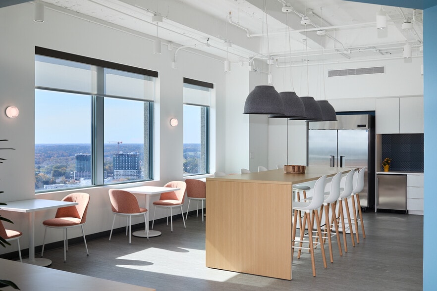 More Photos Of 434 Fayetteville St, Raleigh Office For Lease