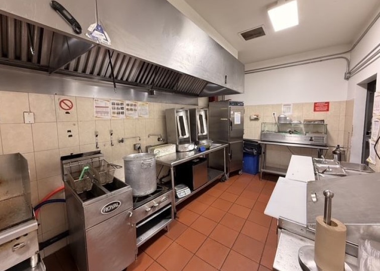 More Photos Of 24-08 40th Ave, Long Island City General Retail For Lease