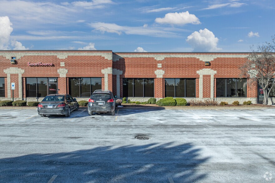 More Photos Of 3805 E Main St, St Charles Office For Lease