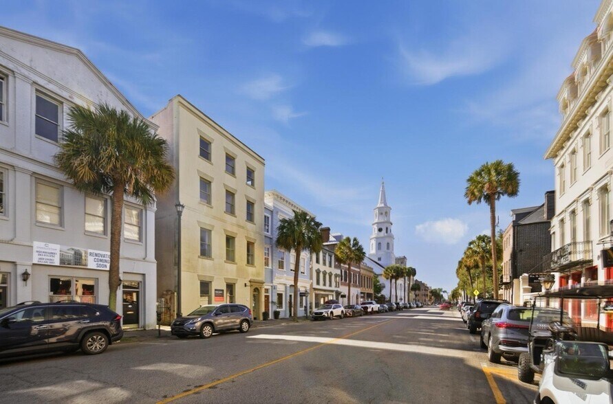 More Photos Of 61 Broad St, Charleston Office Residential For Lease