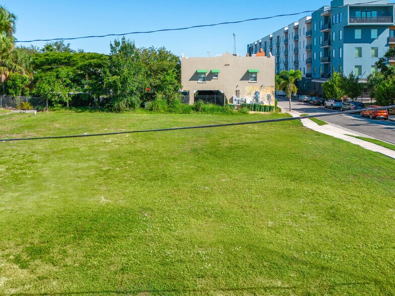More Photos Of 701 Cohen Way, Sarasota Land For Sale
