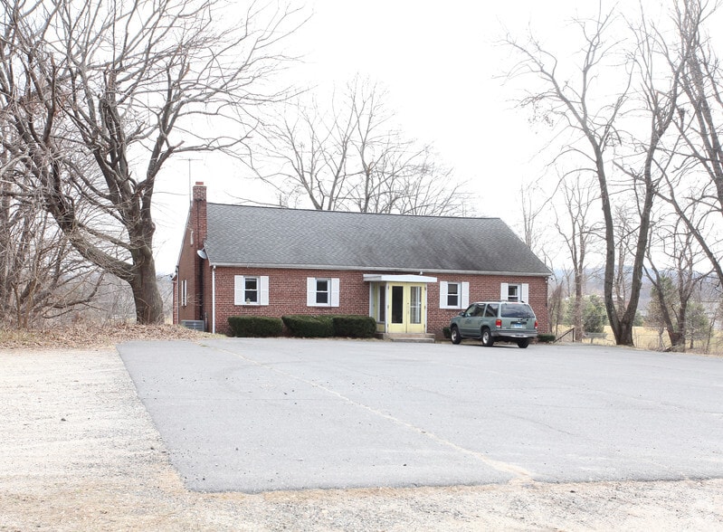 More Photos Of 1 Lenola Dr, Farmington Light Manufacturing For Sale