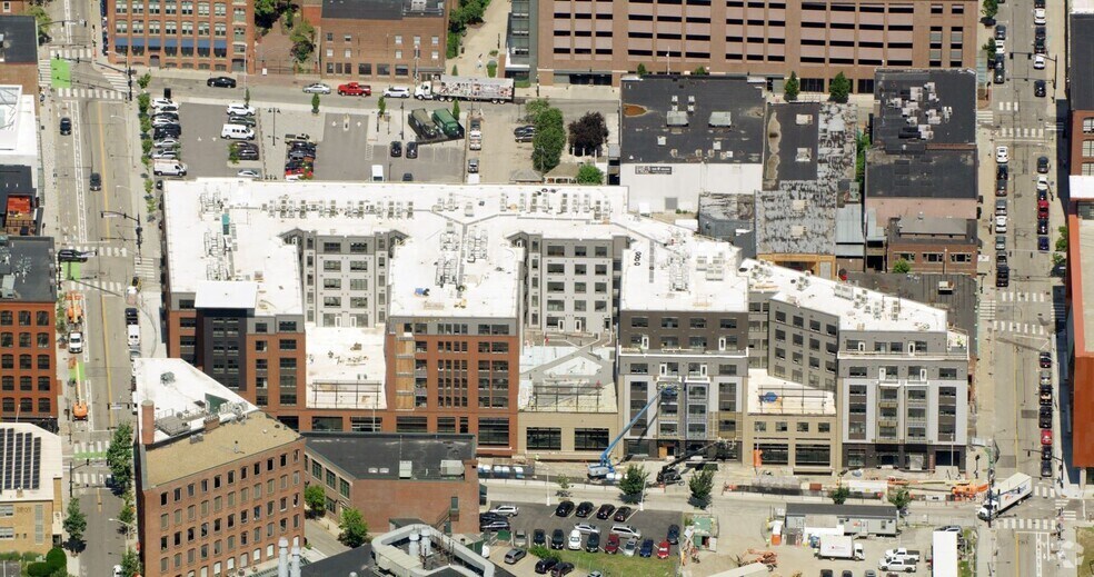 More Photos Of 125 Clifford St, Providence Apartments For Lease