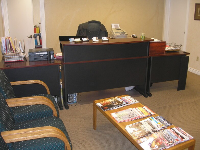 More Photos Of 2550 Washington Blvd, Ogden Office For Lease