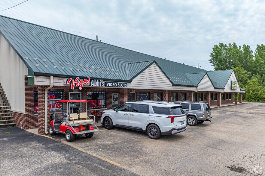 More Photos Of 264-272 S Front St, Braidwood Freestanding For Lease