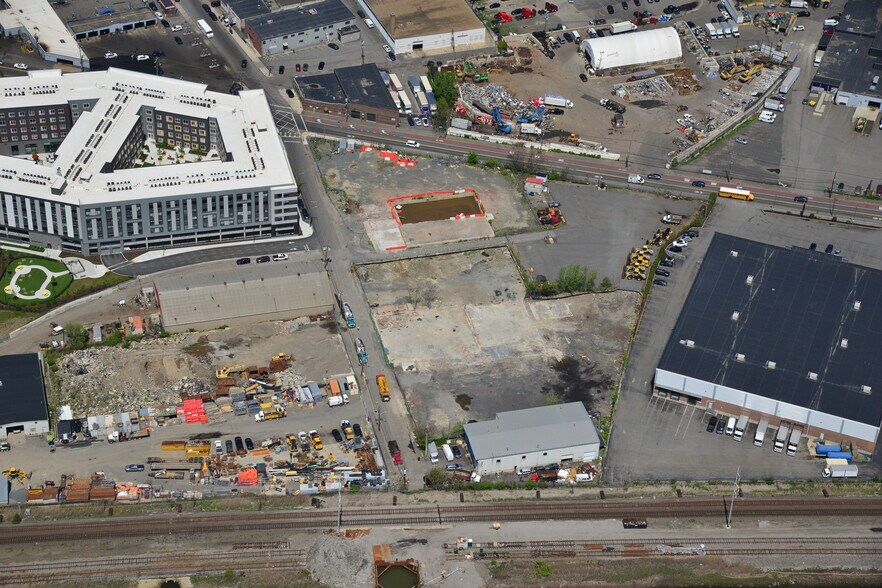 More Photos Of 114 Spring St, Everett Land For Sale