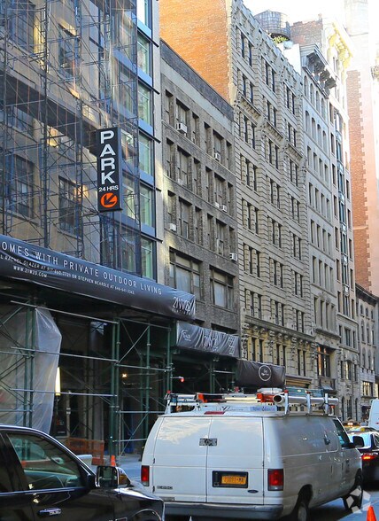 Primary Photo Of 17 W 20th St, New York Loft Creative Space For Lease