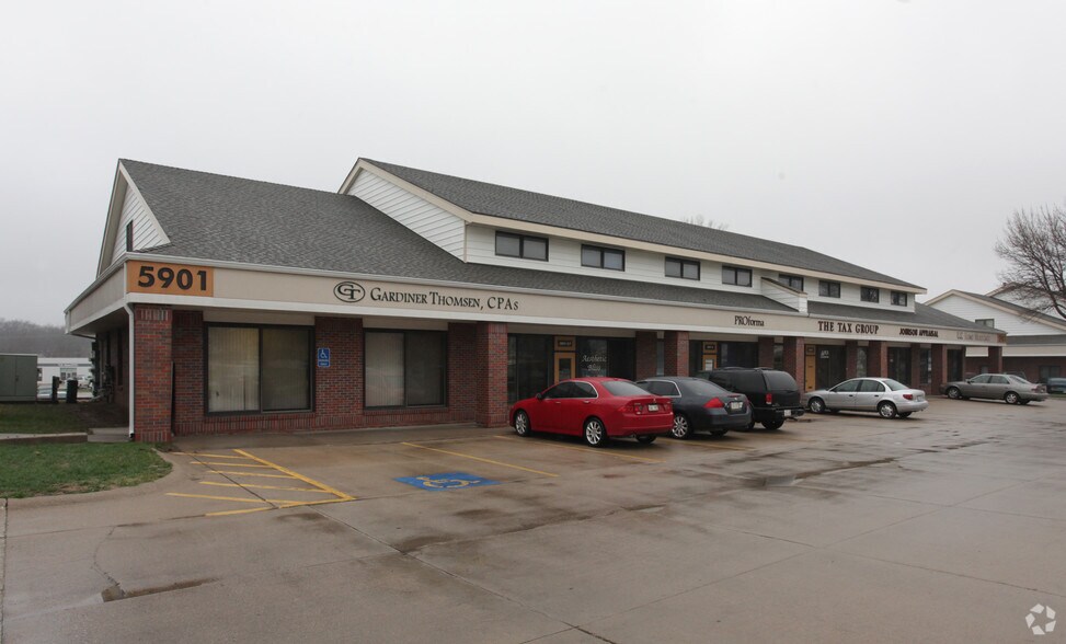 Primary Photo Of 5901 S 58th St, Lincoln Office For Sale