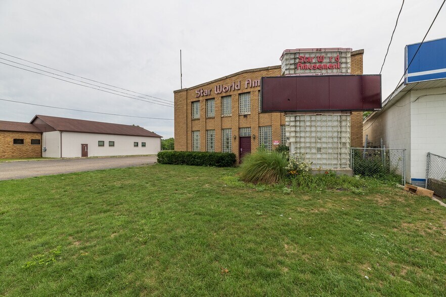 More Photos Of 412 Harrison St, Kalamazoo Freestanding For Lease