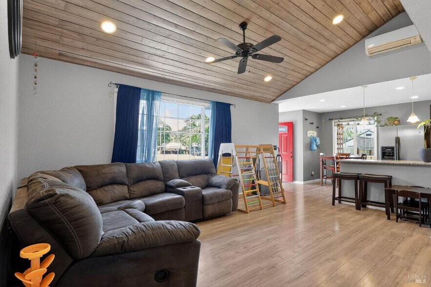 More Photos Of 9645 Lee St, Upper Lake Multifamily For Sale