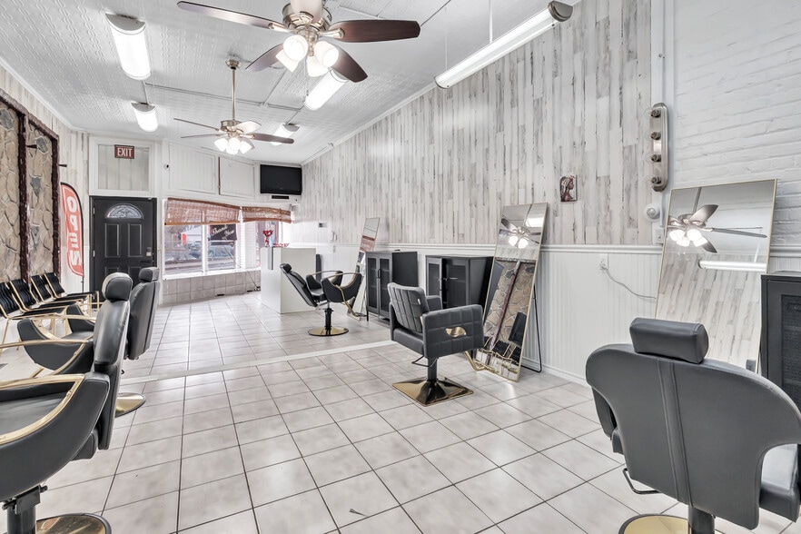 More Photos Of 6 Woodward Ave, Norwalk General Retail For Sale