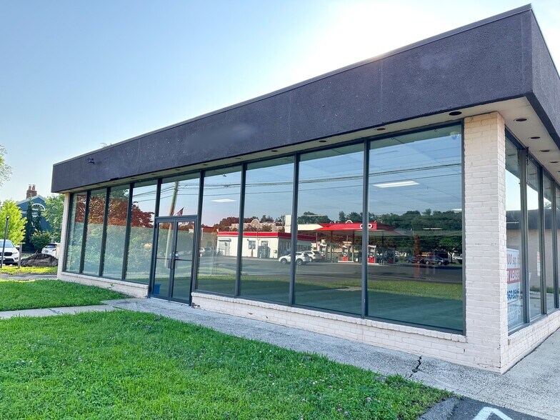 More Photos Of 2369 Dixwell Ave, Hamden Freestanding For Lease