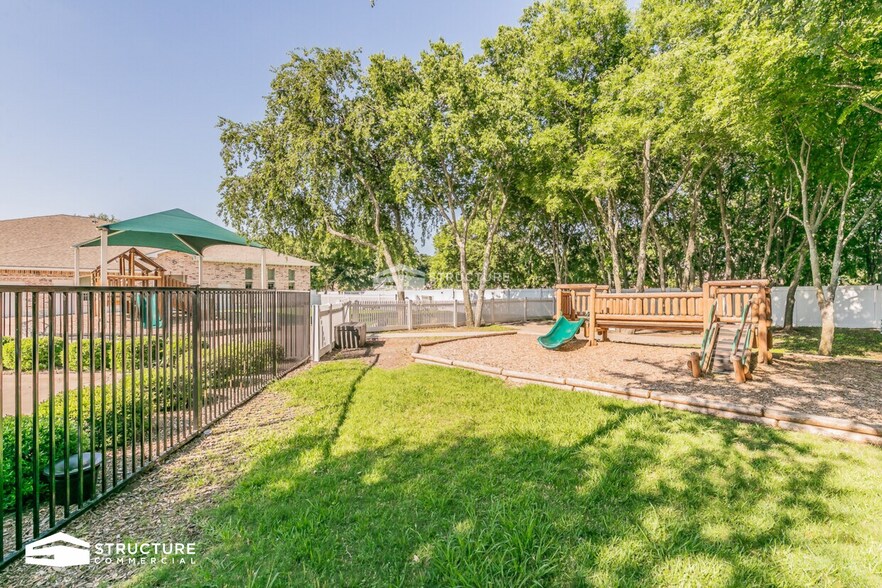 More Photos Of 6800 Bountiful Grove Dr, McKinney Daycare Center For Sale