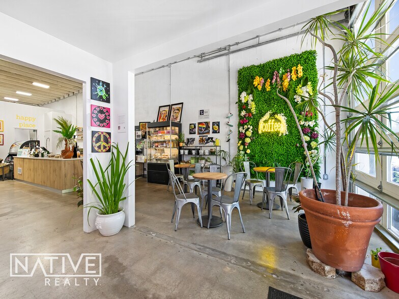 More Photos Of 1229-1231 NE 9th Ave, Fort Lauderdale Flex For Lease