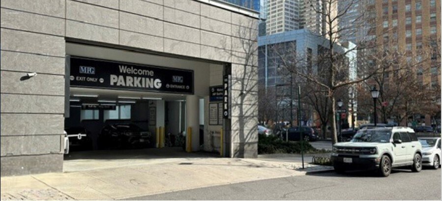 More Photos Of 75 2nd Pl, New York Parking Garage For Sale