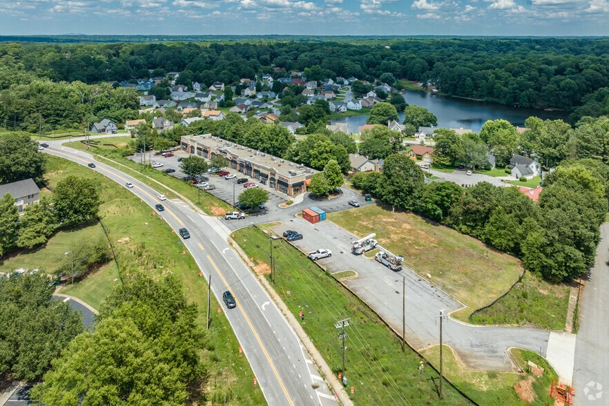 More Photos Of 6550 Mount Zion Blvd, Morrow Storefront Retail Office For Lease
