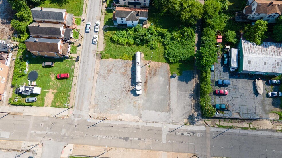 More Photos Of 620 South St, Steubenville Auto Dealership For Lease
