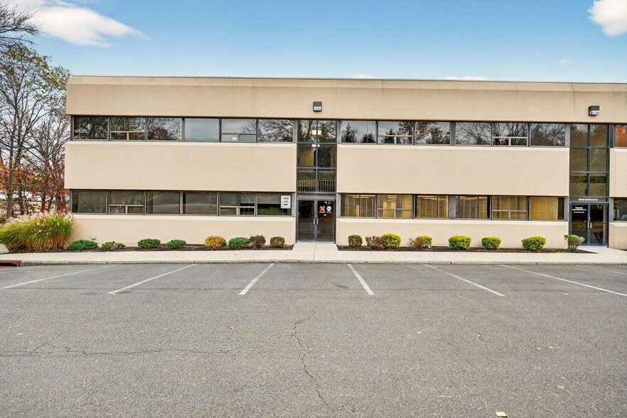 More Photos Of , Chestnut Ridge Office For Sale