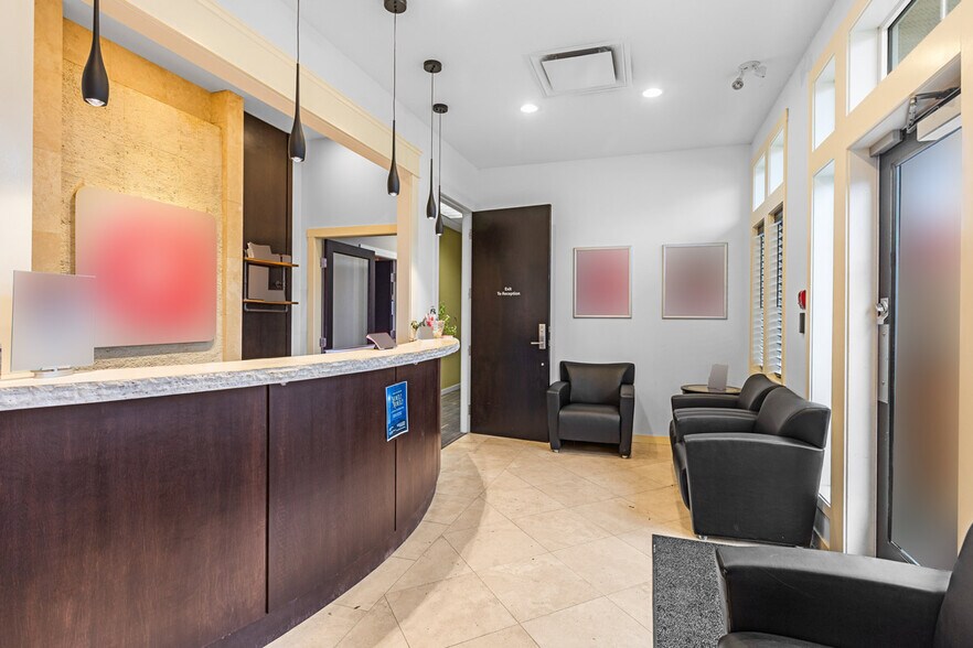 More Photos Of 1856 Ambrosi Rd, Kelowna General Retail For Lease