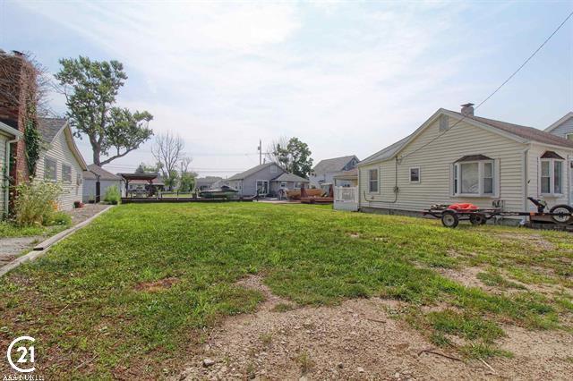 More Photos Of 37924 Maplehill St, Harrison Township Land For Sale