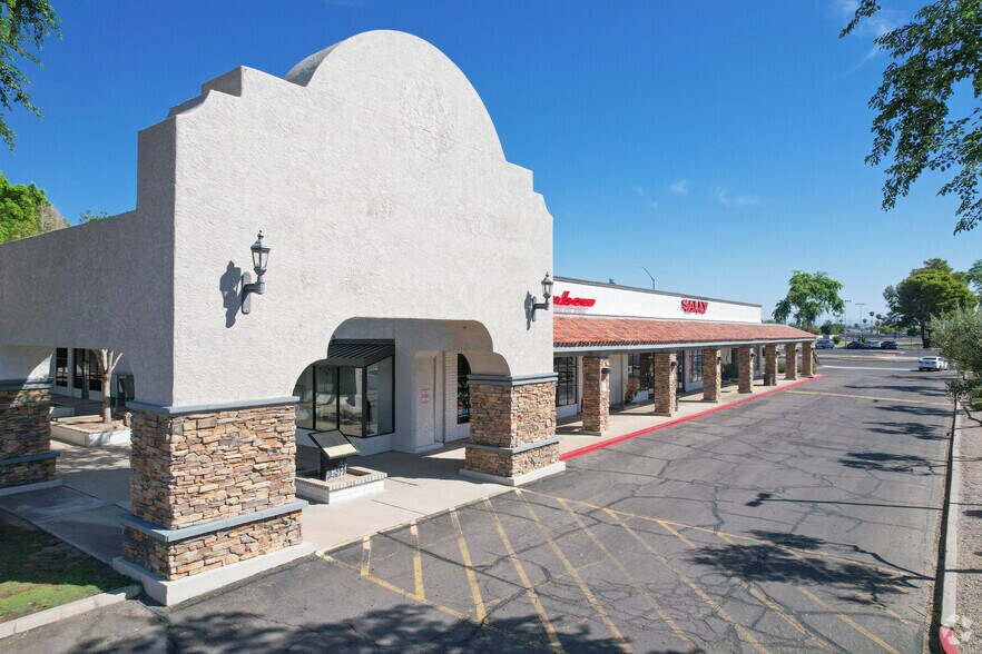 More Photos Of N Gilbert Rd @ E University Dr, Mesa Unknown For Lease