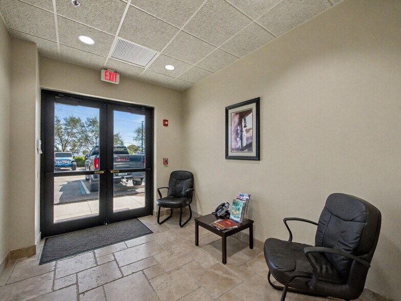 More Photos Of 6861 Garden Rd, Riviera Beach Warehouse For Sale